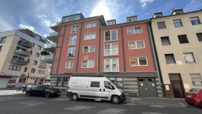 Charmante 2-Zimmer-Wohnung mit Balkon, mitten in der Kölner-Südstadt