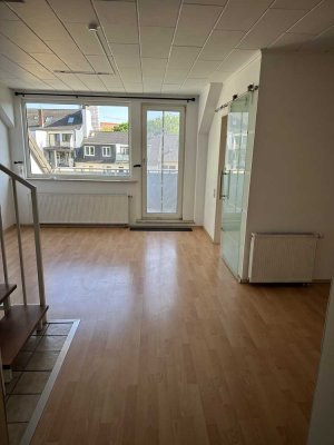 Ansprechende 2,5-Zimmer-Wohnung mit Balkon in Bochum