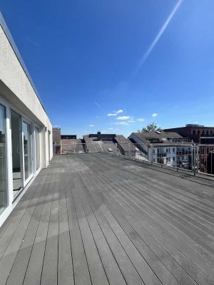 Penthouse Traum mit XL Terrasse und Jacuzzi