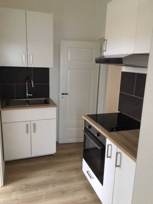 Sehr schöne 2 Zimmer DG-Wohnung mit gehobener Ausstattung in der Oststadt
