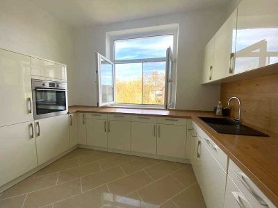 Bezugsfreie 3ZKB-Wohnung mit Bakon und EBK in der Nähe der Parkinsel, Ludwigshafen-Süd!