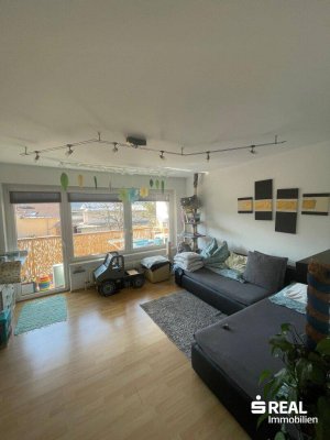 Charmante 2-Zimmer-Wohnung mit sonnigem Balkon in Top-Lage von Hall in Tirol zu verkaufen