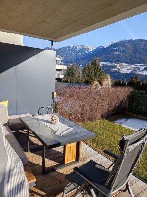 VOMP: wunderschöne 3-Zimmer- Gartenwohnung mit Bergblick