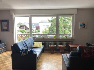 Vollständig renovierte 3-Zimmer-Wohnung mit Balkon und Einbauküche in Kreuzau