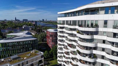 Barrierefreie Luxuswohnung mit Domblick ! Exklusives und zentrales Wohnen auf 106 m² Wfl, am Rhein !