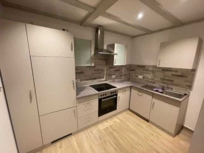 Moderne offene Galeriewohnung im Loftstil