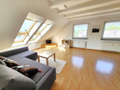 TOP WOHNLAGE! STILVOLLE 2,5 ZIMMER DG-WOHNUNG