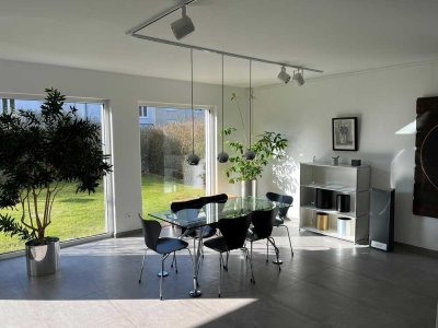 TOP 4-Raum-EG-Wohnung mit gehobener Innenausstattung mit EBK in Solingen