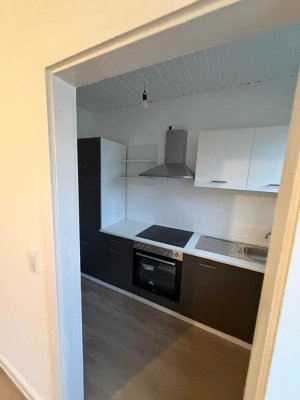 Frisch renovierte 5-Zimmer-Wohnung in Mannheim – Karlstraße 87 – 86 m²