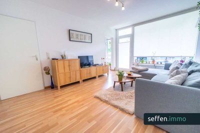 Helle, frisch renovierte 2,5-Zimmer-Wohnung mit Balkon und Garage in Frechen-Königsdorf