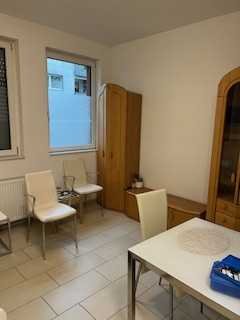 Schöne neuwertige  1 Zimmer-Whg  in zentraler Kalklage/Arkadennähe