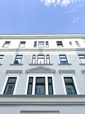 Renditestark &amp; unbefristet vermietet – Charmante Altbauwohnung in Ruhelage