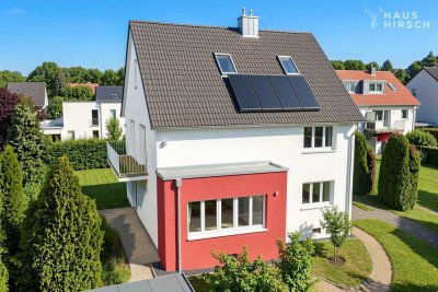 Ihr freistehendes Familienidyll – Großzügiges Grundstück, viele Zimmer & hochwertige Ausstattung.