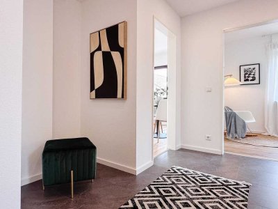 neu renoviert: 3 Zimmer mit Balkon und Stellplatz