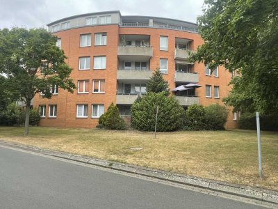 Platz für die kleine Familie! Frisch renovierte 3 Zimmer-Wohnung mit Charme und Balkon
