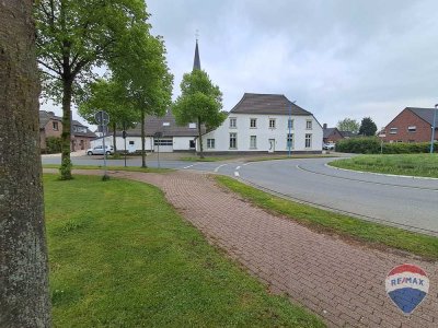 INVESTOREN AUFGEPASST!  JETZT ZUSCHLAGEN!
liebevoll renoviertes, äußerst rentables Renditeobjekt