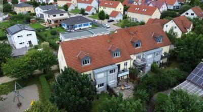 Schöne modernisierte 2-Zimmer-DG Wohnung in Beratzhausen