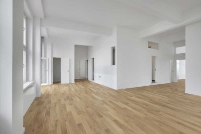 Kernsanierte LOFT-Wohnung mit 3 Schlafzimmern I Balkon I Stellplatz I provisionsfrei