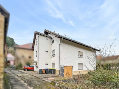 Großes Einfamilienhaus mit Einliegerwohnung in Callbach