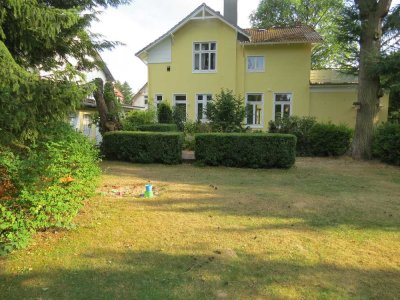 3,5-Raum-Wohnung in Hamburg Rahlstedt mit 25,5qm Terrasse (in Renovierung)