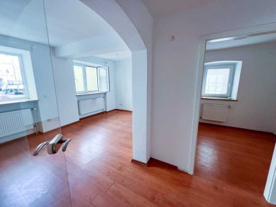 Charmante 2-Zimmer-Wohnung im Erdgeschoss eines zentrumsnahen 4-Familienhauses