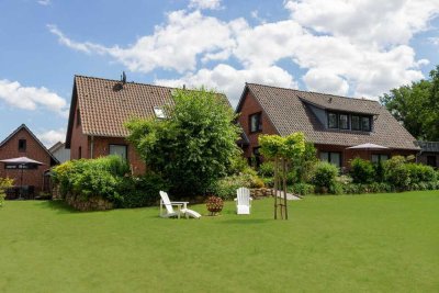 Charmantes Haus - tolle Lage - tolles Grundstück