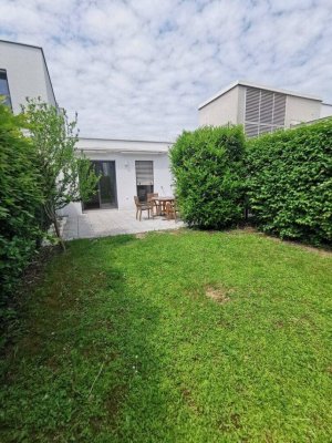 * Familien aufgepasst - Erstbezug St. Peter/Waltendorf: Wunderschöne Gartenwohnung mit 4 Zimmern mitten im Grünen! *