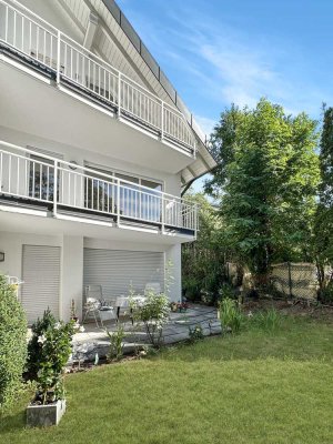 Stilvolle Doppelhaushälfte mit Einliegerwohnung in Traumlage