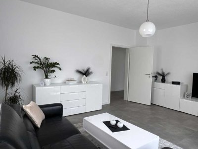 Vollständig renoviert! Zwei zum Preis von Einem! Selbst wohnen und zugleich Miete erhalten!