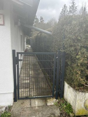Sanierte 2-Zimmer-Wohnung mit kleiner Terrasse in Gernlinden