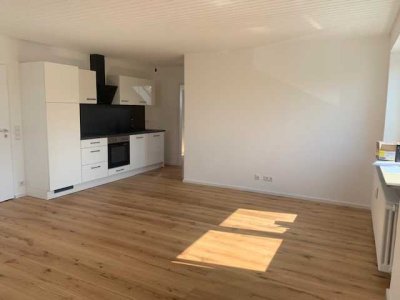 Modern renovierte Wohnung am Waldpark!
