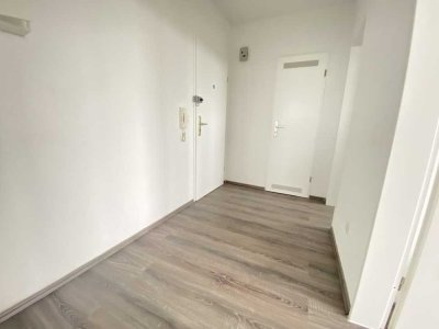 Frisch renovierte 1 Zimmerwohnung