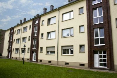 kleine 2-Whg. mit Loggia im 6-Part.Haus