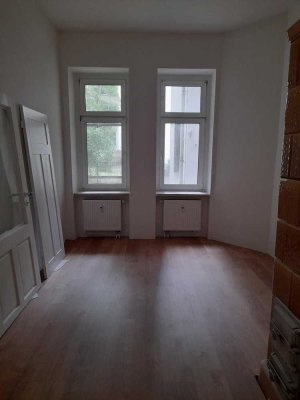 +++ Helle 3 Raumwohnung mit Balkon +++