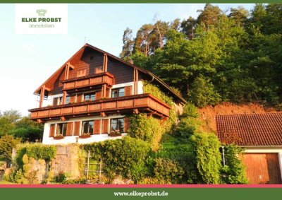 Landhaus mit Charakter - für sich allein am Berg