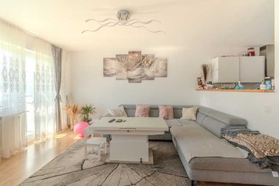 Charmante 2-Zi Wohnung mit sonnigem Balkon, schönem Garten & Stellplatz in Sindelfinger Top-Lage