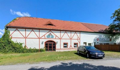 Historische Scheune mit vielseitigen Nutzungsmöglichkeiten , Gaststätte und idyllischem Biergarten
