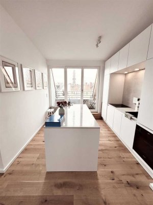 2 Zimmer Dachgeschosswohnung in denkmalgeschütztem Altbau_ Neubau DG in 2024