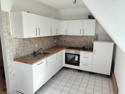 Helle 3,5-Zimmer-Maisonette-Wohnung mit gehobener Innenausstattung mit EBK in Lüneburg-Zentrum