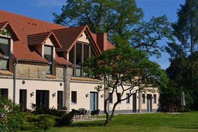 Mehrfamilien-/Mehrgenerationenhaus mit 5 Wohnungen+Gemeinschaftseinrichtungen