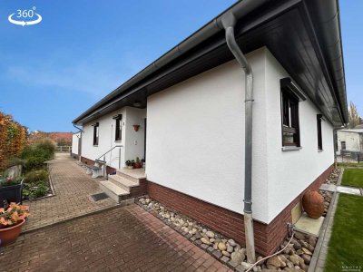 Gepflegtes Einfamilienhaus (Fertighaus) mit Garten, Terrasse,  Garage in ruhiger Lage von Asselheim