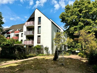 2 Raum Dachgeschosswohnung mit Balkon sowie PKW-Stellplatz in ordentlicher Wohnlage