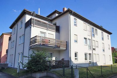 Sonnige 2 Zimmer Wohnung mit Balkon und Stellplatz in Dohna von Privat zu verkaufen