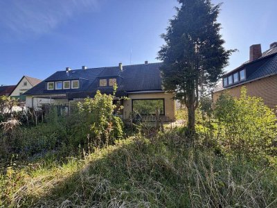 In begehrter Lage: Interessantes Haus mit zwei 4-Zi-Wohnungen, Glasfaser- & Fernwärmeanschluss