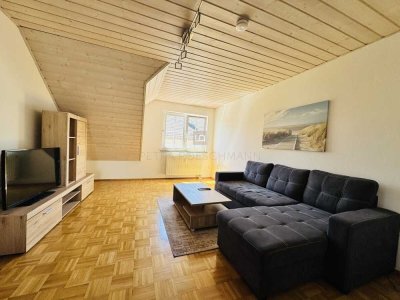 Gemütliche 2-ZKB-Dachgeschosswohnung mit 2 Stellplätzen in ruhiger Lage von IN-Nord