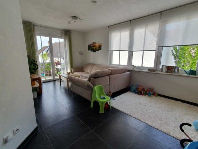 Lichtdurchflutete 3 Zimmer Wohnung