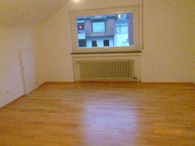Helle 3-Raum-Dachgeschosswohnung in Baden-Baden, ca 90 qm