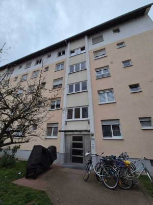 Hoch hinaus ! 3 ZKB im 4. OG in der Käfertaler Str. 204
