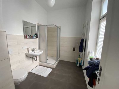 Weimar* Westvorstadt* san. Altbau* gemütliche kl. 2 Zimmer-Whg.* EBK* Tageslichbad mit Dusche