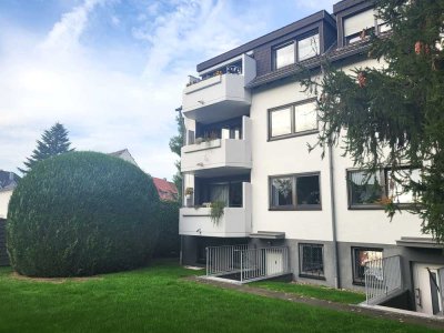 Charmante Drei-Zimmer-Wohnung mit Balkon.